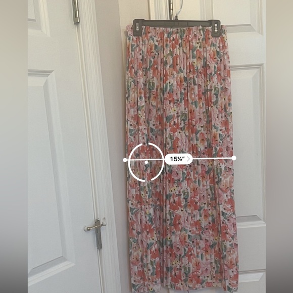 Floral maxi crinkle skirt - Picture 4 of 7
